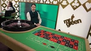 ezi88 mobile app displaying live-dealer tables, sportsbook, and instant games